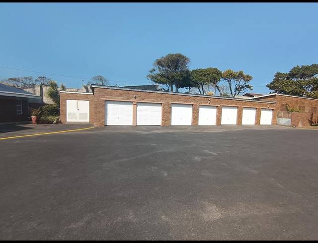 2 BEDROOM APARTMENT FOR SALE IN MANABA BEACH